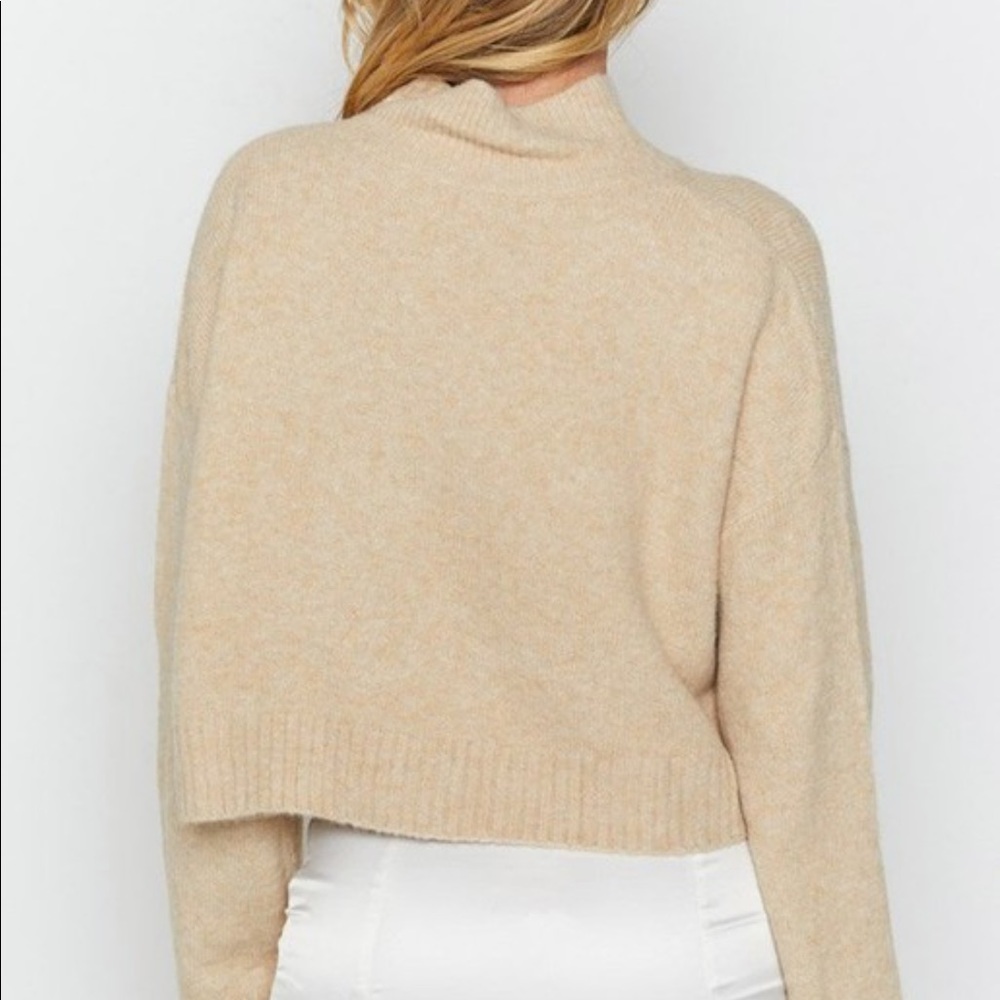 NWT Soft and cozy crop turtle neck sweater - Picture 3 of 11